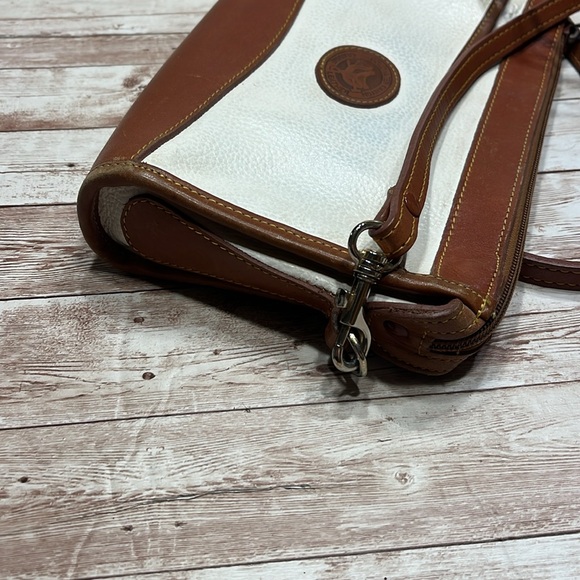 Coldwater Canyon Pebbled Genuine Leather Cream and Brown Shoulder Bag - Picture 10 of 14